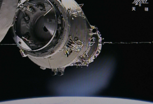 2048x1536-fit_tiangong-1-premier-laboratoire-chinois-orbite-depuis-septembre-2011-hors-controle-selon-specialistes-ecraserait-2017-jpg