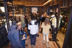 moncler store Aspen
